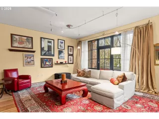 Photo #2: 170846717 Listing 