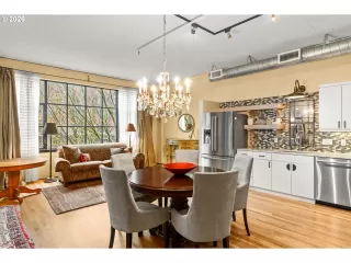 Photo #3: 170846717 Listing 