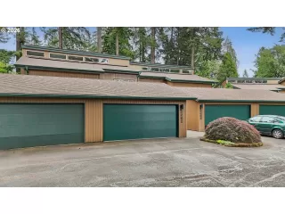 Photo #5: 171045835 Listing 