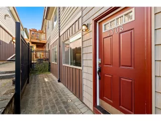 Photo #1: 171053087 Listing 