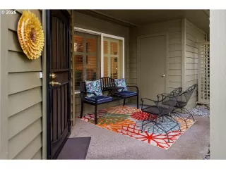 Photo #4: 173481690 Listing