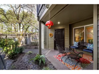 Photo #6: 173481690 Listing