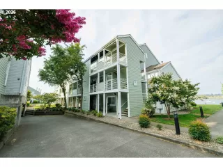 Photo #3: 174010706 Listing 