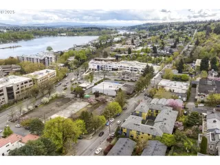 Photo #1: 174258790 Listing