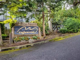 Photo #1: 174592030 Listing