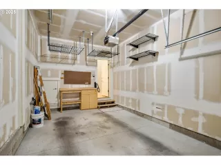 Photo #2: 174675999 Listing