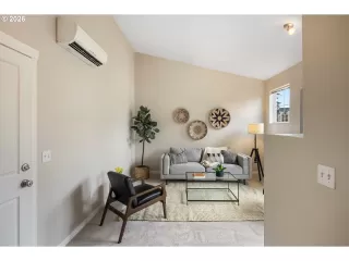 More Details about MLS # 175261628 : 635 NW LOST SPRINGS TER 401