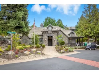 Photo #1: 175570872 Listing