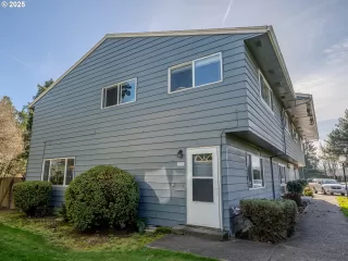 Photo #2: 177351043 Listing