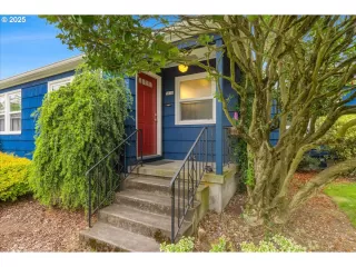 Photo #2: 177697257 Listing