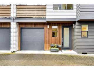 Photo #2: 177797647 Listing 