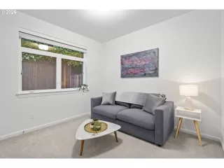 Photo #5: 177797647 Listing 