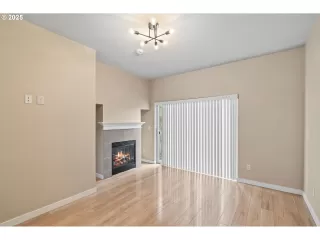 Photo #3: 177873049 Listing 