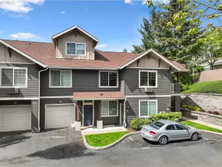 Photo #3: 178288235 Listing