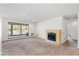 Photo #2: 178622505 Listing 