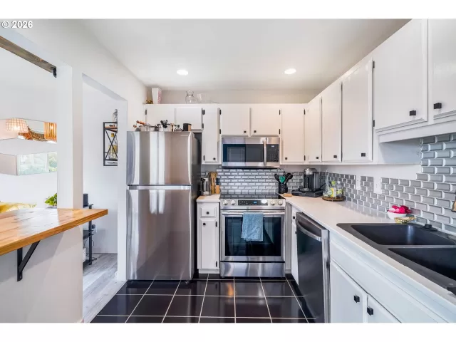 MLS: 179596766 Condo For Sale