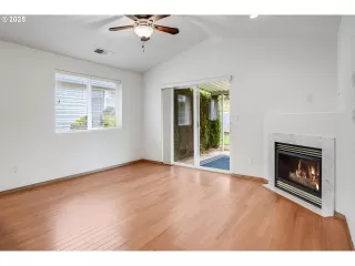 Photo #1: 179677715 Listing 