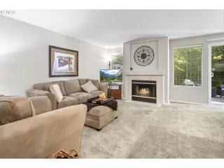 Photo #5: 180162998 Listing 