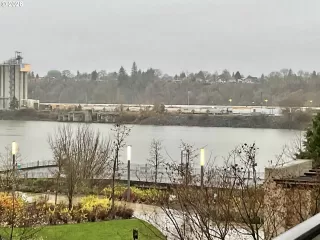 Photo #1: 180626547 Listing