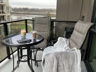 Photo #3: 180626547 Listing