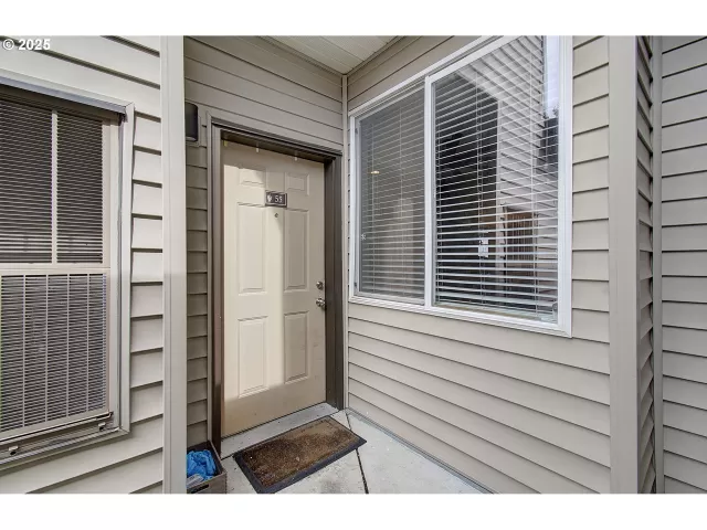 MLS: 181026025 Condo For Sale