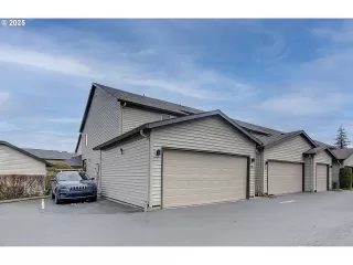 Photo #3: 181026025 Listing