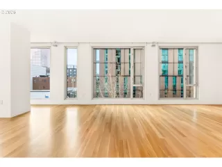 Photo #6: 181131128 Listing 