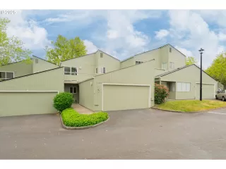 Photo #1: 181294769 Listing 