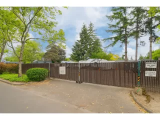 Photo #2: 181294769 Listing 