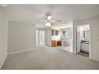 Photo #2: 182419262 Listing