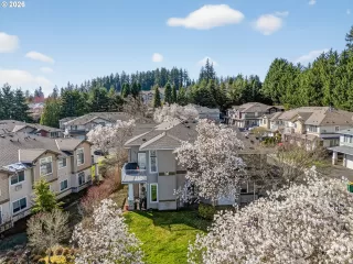 Photo #2: 183775640 Listing 