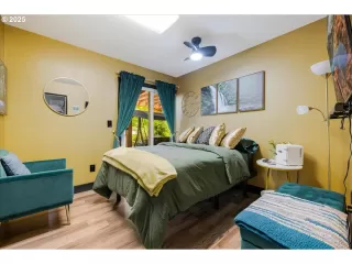 Photo #3: 184187953 Listing 