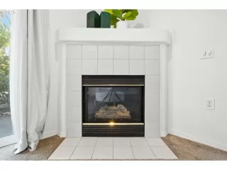Photo #5: 184579255 Listing 