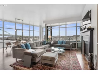 More Details about MLS # 185242515 : 1310 NW NAITO PKWY 1001