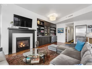 Photo #4: 185242515 Listing 