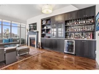 Photo #5: 185242515 Listing 