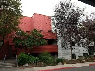 Photo #5: 18538066 Listing 