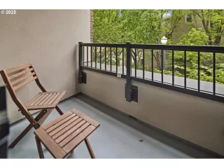 HOYT COMMONS Condos for Sale Browse active condo listings in HOYT COMMONS