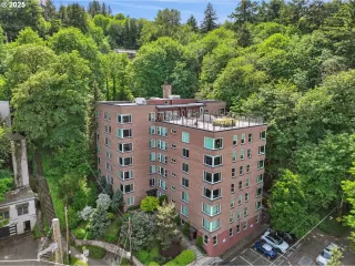 Photo #1: 186817753 Listing 