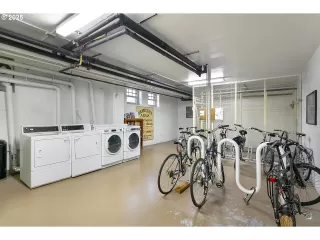 Photo #2: 187266661 Listing 