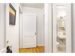 Photo #5: 187266661 Listing 