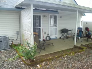 Photo #4: 187436372 Listing 