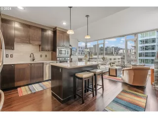 Photo #1: 187551712 Listing