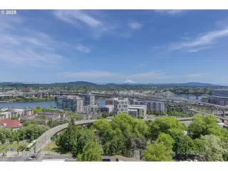 Photo #2: 188028524 Listing