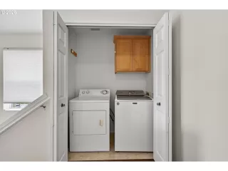 Photo #6: 188109539 Listing 