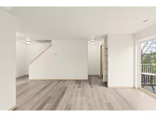 Photo #5: 188508672 Listing 