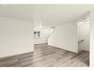 Photo #6: 188508672 Listing 