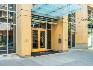 Photo #2: 188650886 Listing