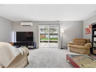 Photo #2: 189182445 Listing 