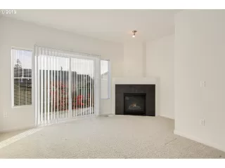 Photo #3: 19009803 Listing 